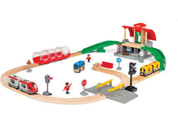 BRIO - Central Station Set 37 pieces - Modern Brands Australia