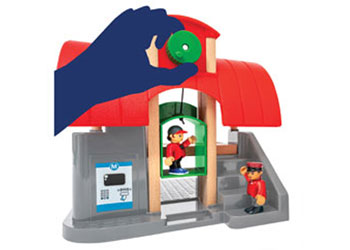 BRIO - Central Station Set 37 pieces - Modern Brands Australia