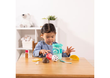 M&D - Play to Go - Ice Cream Play Set - Modern Brands Australia