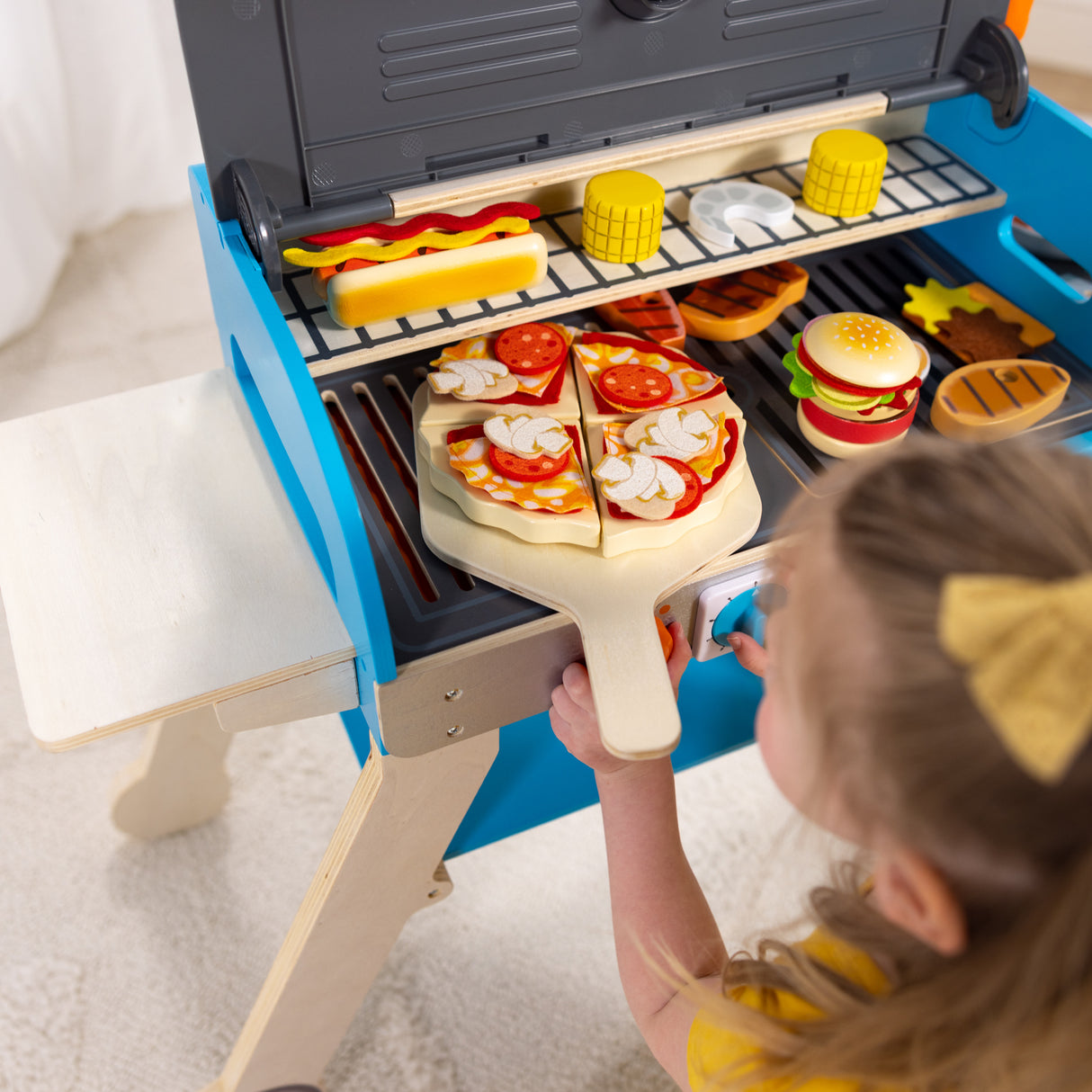 Melissa & Doug - Deluxe Grill & Pizza Oven Play Set