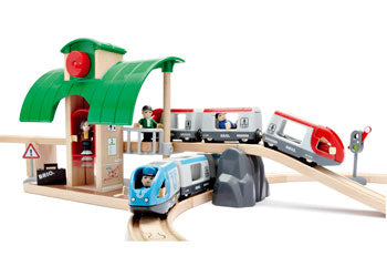 BRIO - Travel Switching Set 42 pieces - Modern Brands Australia