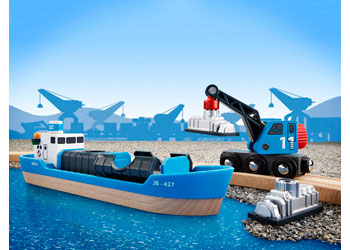 BRIO - Container & Crane Wagon 4 pieces - Modern Brands Australia