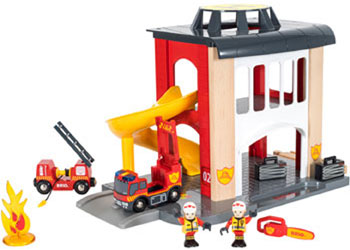 BRIO - Fire Station 12 pieces - Modern Brands Australia