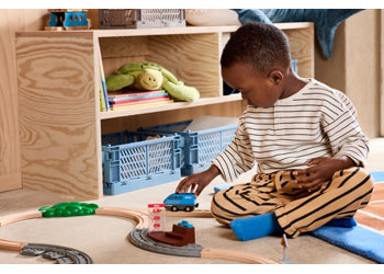 BRIO - Pull Back Train - Modern Brands Australia