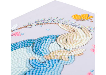 CrystalArt - Peter Rabbit and Mum 18x18cm Card - Modern Brands Australia