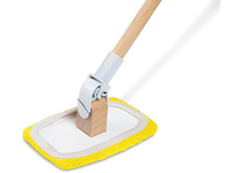 Melissa & Doug - Deluxe Sparkle and Shine Cleaning Play Set - Modern Brands Australia