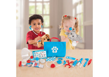M&D - Examine & Treat Pet Vet Play Set - Modern Brands Australia