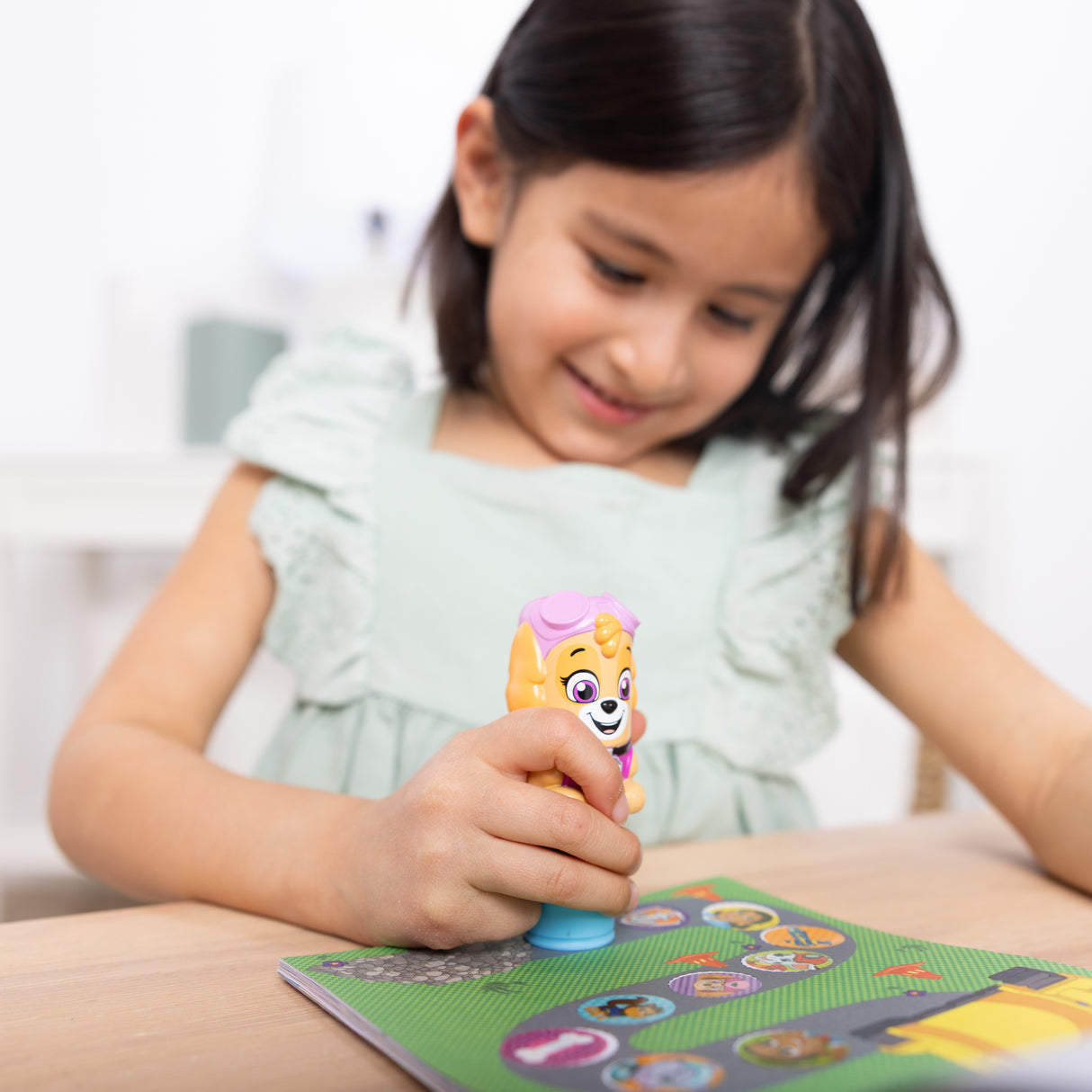 Melissa & Doug - Sticker WOW! Skye Paw Patrol