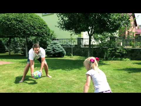 M&D - 2 in 1 Talking Ball