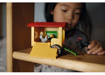 Schleich - Mobile Chicken Coop 2025 - Modern Brands Australia