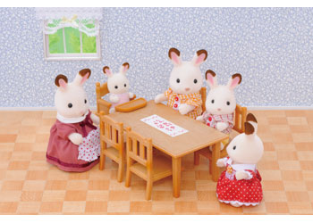 SF - Family Table and Chairs - Modern Brands Australia