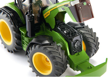 Siku - 3290 John Deere 8R 370 1:32 Scale - Modern Brands Australia